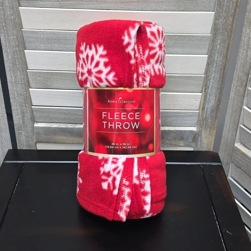 Fleece Snowflake Throw | Holiday Classics | 46